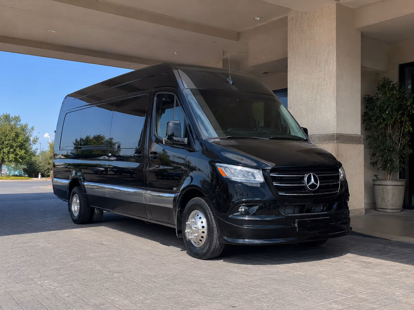 marysville sprinter van with driver