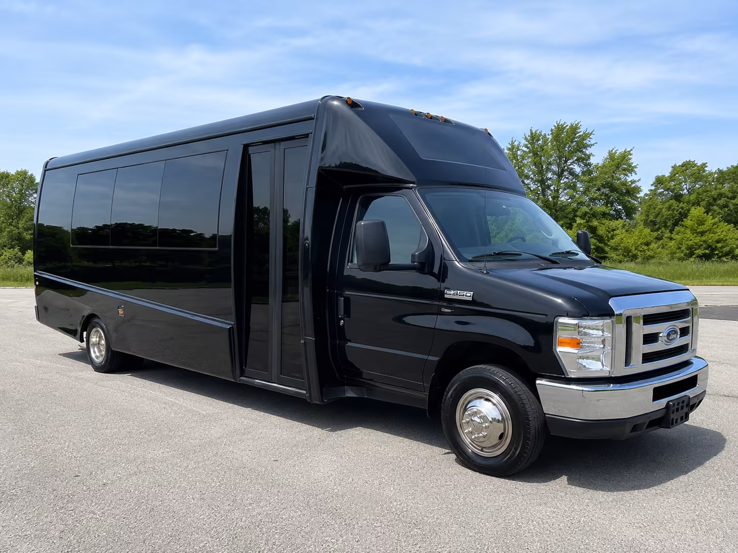 minibus rentals for skagit valley vineyard and farm tour groups