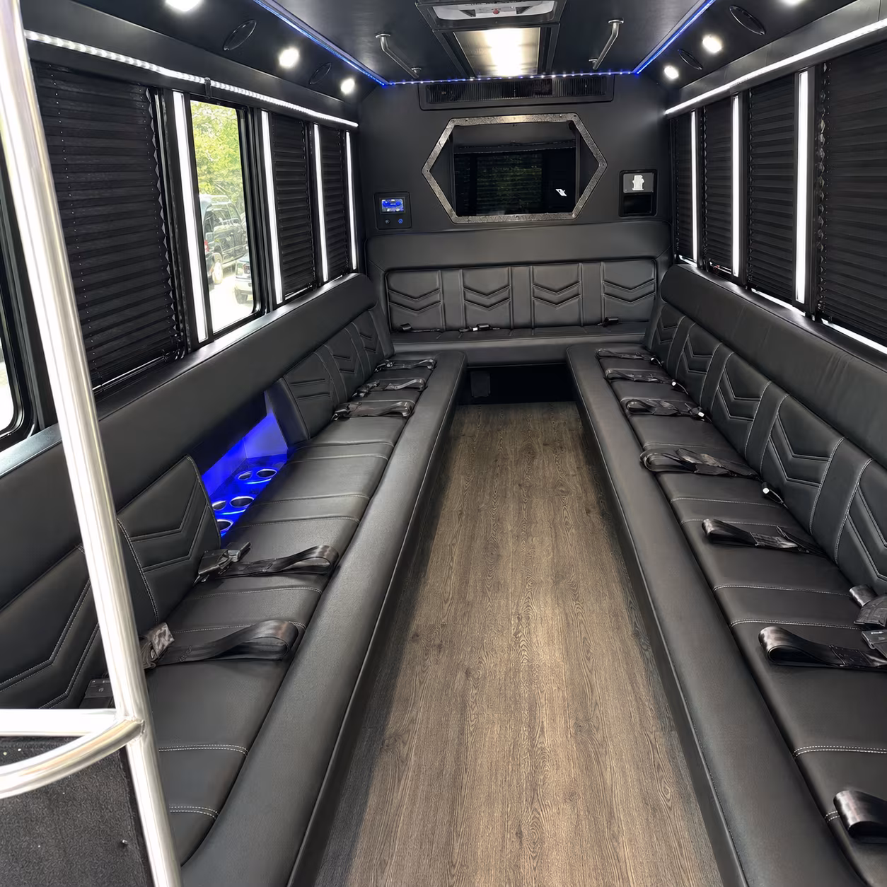 party bus rentals for marysville pilchuck prom night