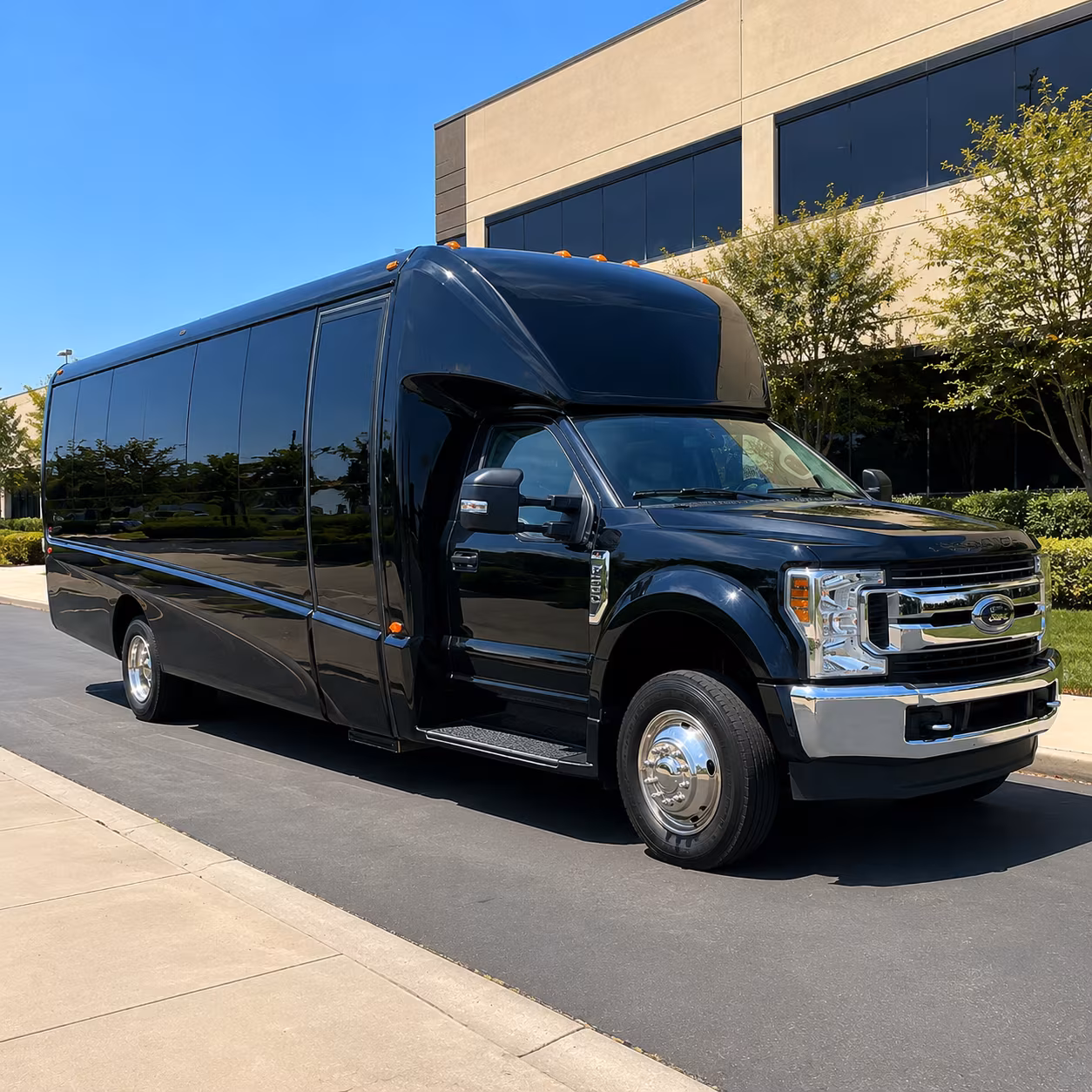 rent a minibus in marysville for a stress free prom group ride