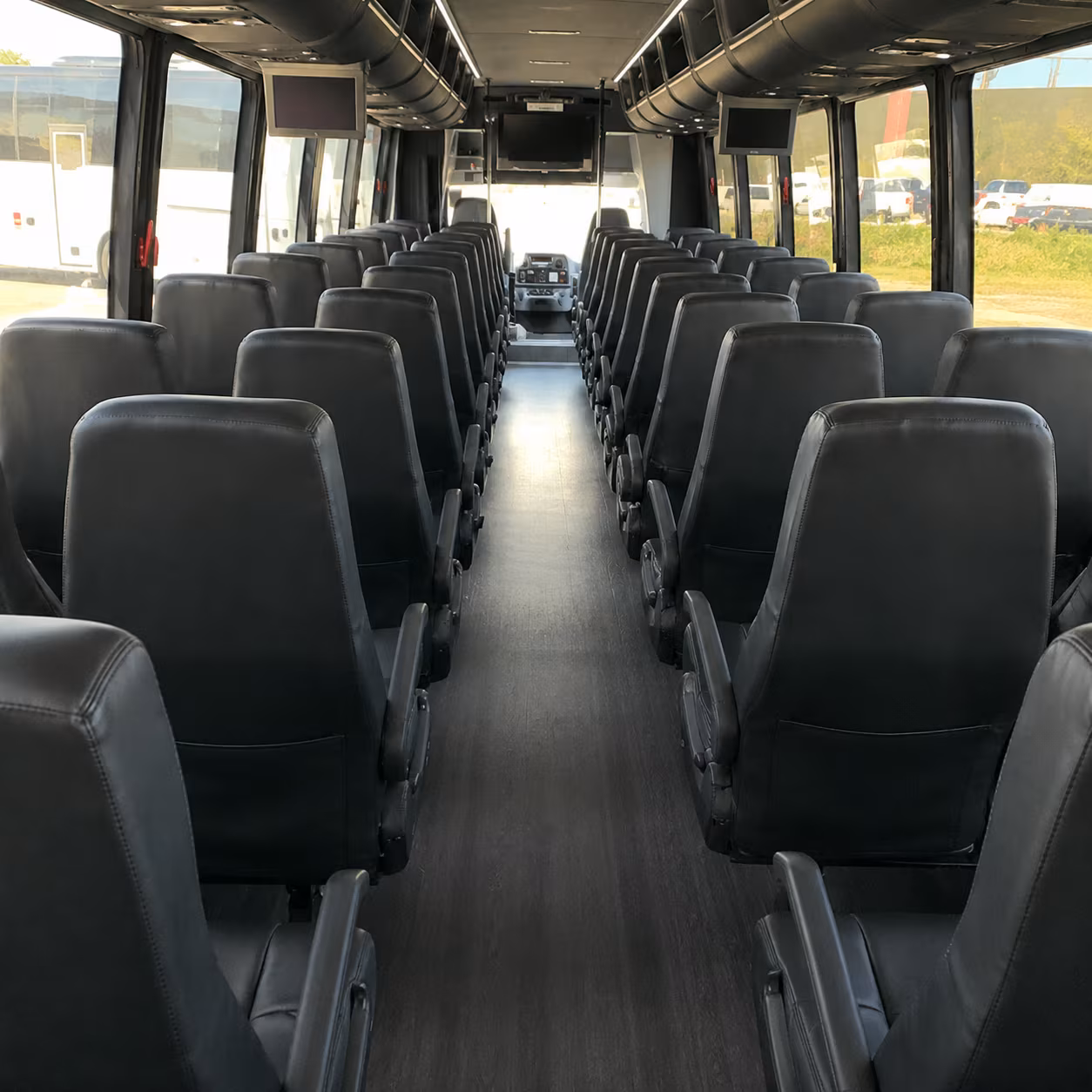 shuttle buses for wedding guests between marysville hotels and your venue