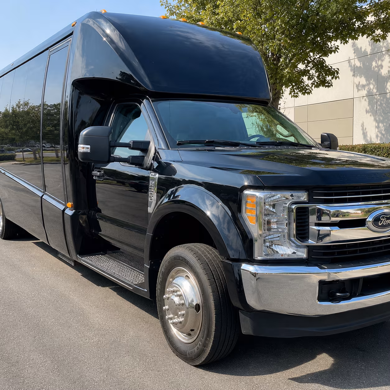 sprinter limo buses for marysville prom pre parties and grand entrances